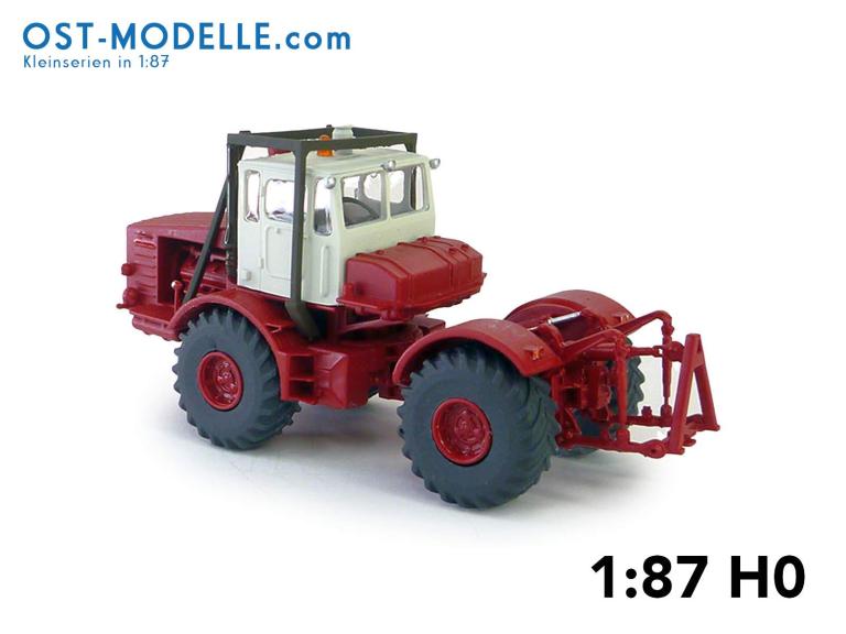 Preview: Traktor Kirovets K700 rot weiss ohne Motorverkleidung Überrollbügel